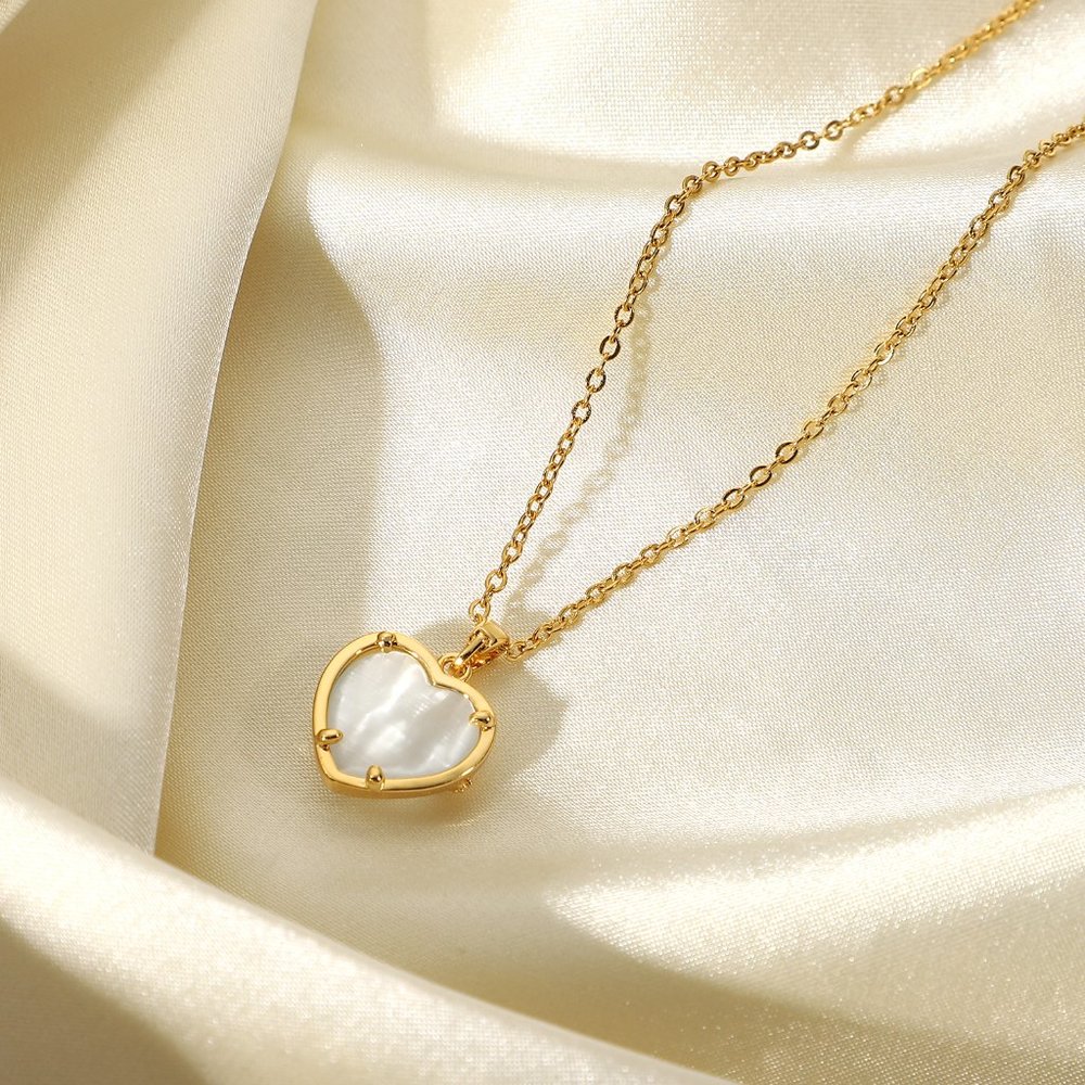 Diane Necklace - Picture 5 of 6